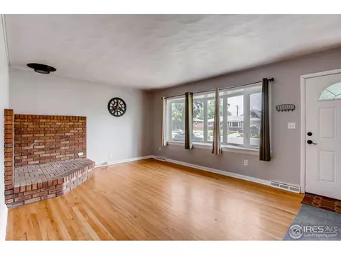 439 26th Ave Ct, Greeley, CO 80634 photo 2