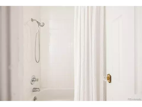 321 Fox St, Denver, CO 80223 photo 23