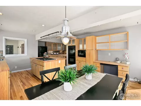 189 Spring Ln, Boulder, CO 80302 photo 9
