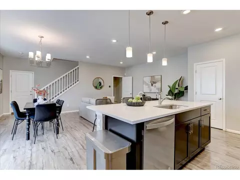 Kitchen - 11279 E 25th Dr, Aurora, CO 80010 photo 4 of 4