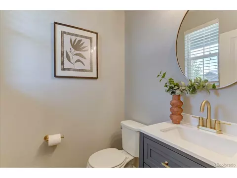 Bath - 11279 E 25th Dr, Aurora, CO 80010 photo 1 of 5