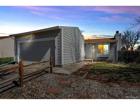 19000 E Mansfield Dr, Aurora, CO 80013 photo 2