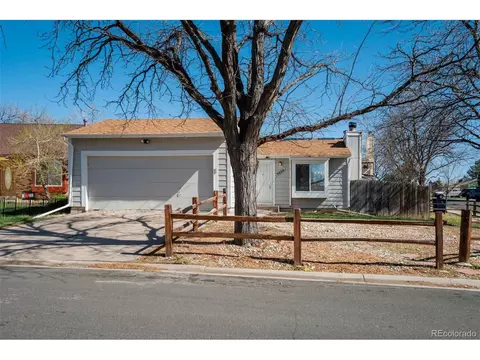 19000 E Mansfield Dr, Aurora, CO 80013 photo 4