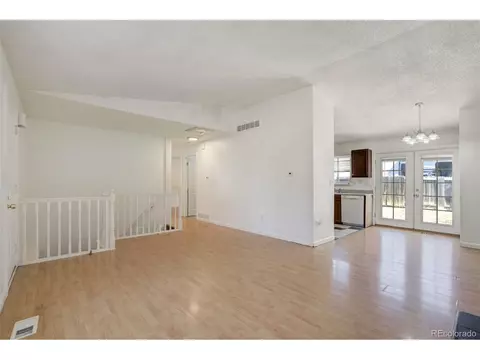 19000 E Mansfield Dr, Aurora, CO 80013 photo 8