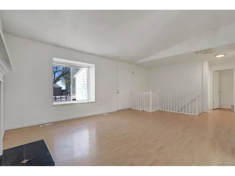 19000 E Mansfield Dr, Aurora, CO 80013 photo 7
