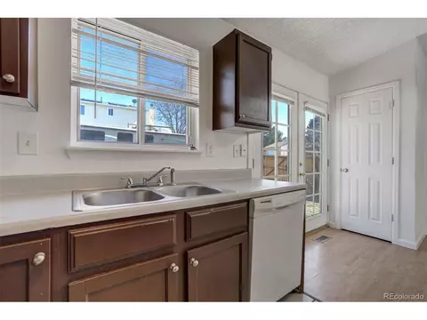 19000 E Mansfield Dr, Aurora, CO 80013 photo 12