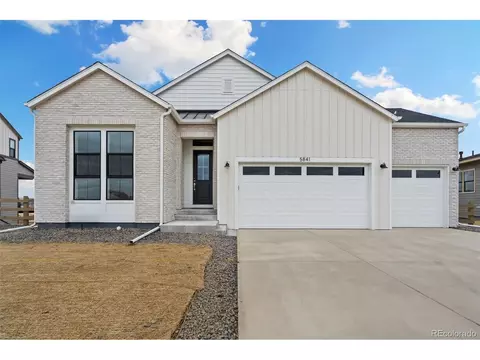 5841 Gianna Dr, Timnath, CO 80547