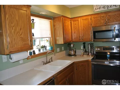 304 E Michigan Ave, Berthoud, CO 80513 photo 9