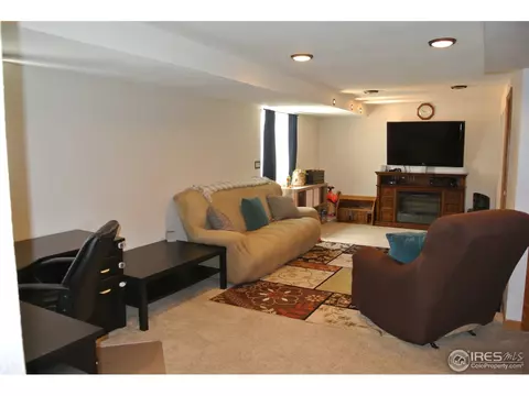 304 E Michigan Ave, Berthoud, CO 80513 photo 17
