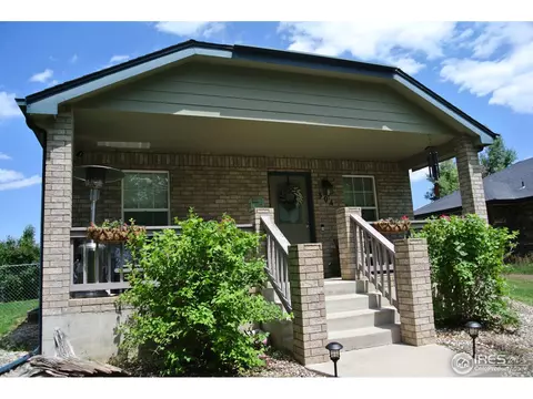 304 E Michigan Ave, Berthoud, CO 80513 photo 2