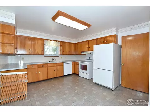 524 35th Ave Ct, Greeley, CO 80634 photo 4