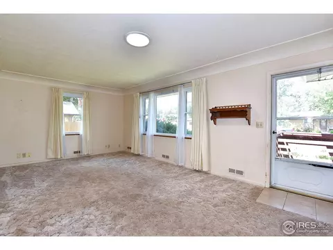 524 35th Ave Ct, Greeley, CO 80634 photo 2