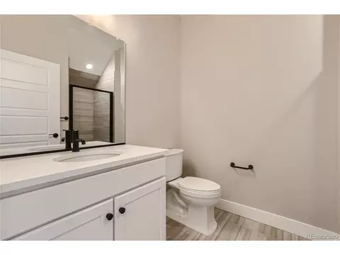 10149 E 62nd Ave, Denver, CO 80238 photo 5