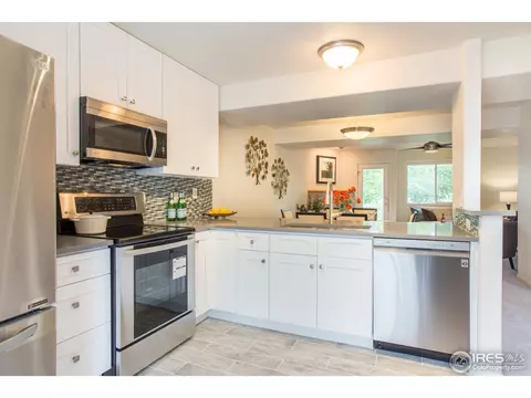 4945 Noble Park Pl, Boulder, CO 80301 photo 10