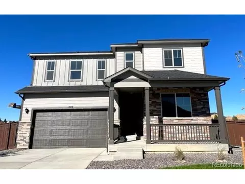 2737 Wren Dr, Johnstown, CO 80534