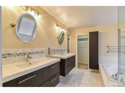Undisclosed, Centennial, CO 80015 photo 20