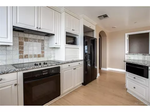 400 E 3rd Ave #1003, Denver, CO 80203 photo 16