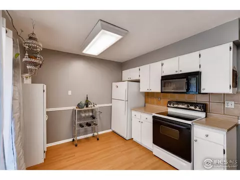 11932 W Dumbarton Dr, Morrison, CO 80465 photo 11