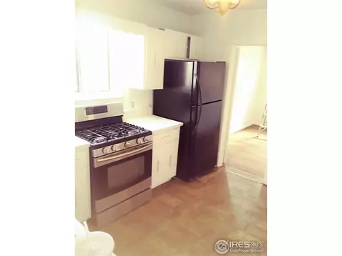 101 E Pine St, Walsenburg, CO 81089 photo 3