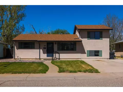 1819 Yakima Ln, Pueblo, CO 81001