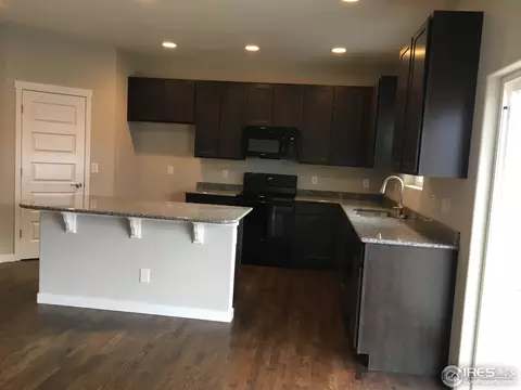 927 Barn Yard Dr, Windsor, CO 80550 photo 2