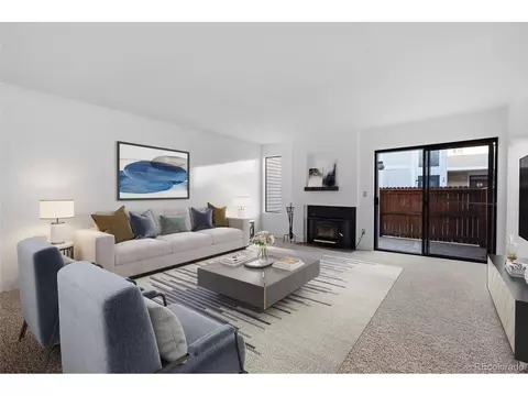 1050 S Monaco Pkwy #77, Denver, CO 80224