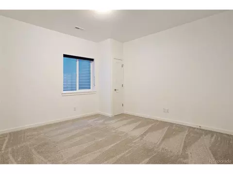 6921 E 4th Ave, Denver, CO 80220 photo 38