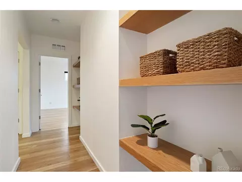 6921 E 4th Ave, Denver, CO 80220 photo 32