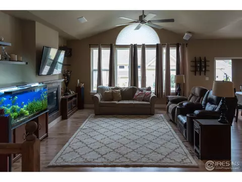 10166 Deerfield St, Longmont, CO 80504 photo 8
