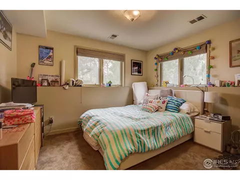 95 Deer Trail Cir, Boulder, CO 80302 photo 14