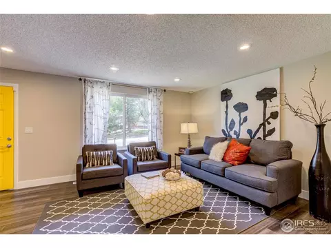 15904 E Columbia Pl, Aurora, CO 80013 photo 3