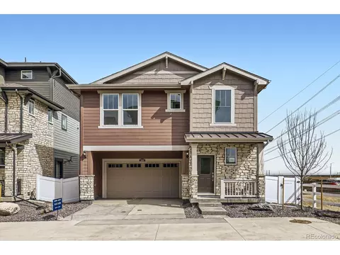 2098 S Haleyville Way, Aurora, CO 80018