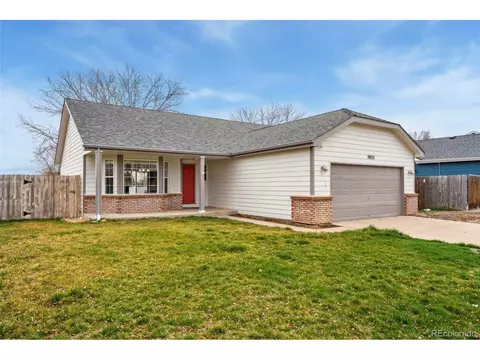 2035 Overland Dr, Johnstown, CO 80534