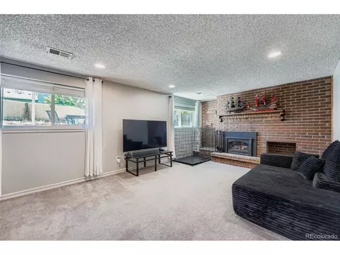 16026 E Warren Pl, Aurora, CO 80013 photo 7