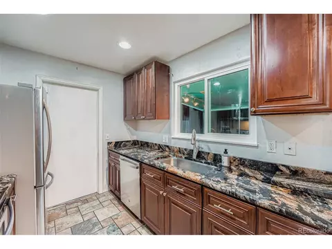 16026 E Warren Pl, Aurora, CO 80013 photo 4