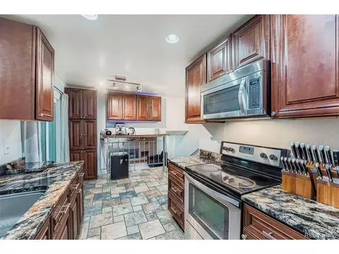 16026 E Warren Pl, Aurora, CO 80013 photo 5