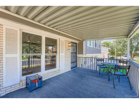 16026 E Warren Pl, Aurora, CO 80013 photo 2