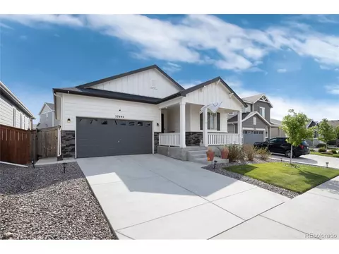 27892 E 9th Dr, Aurora, CO 80018 photo 2