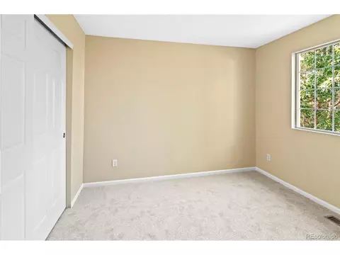 19568 E 18th Ave, Aurora, CO 80011 photo 15