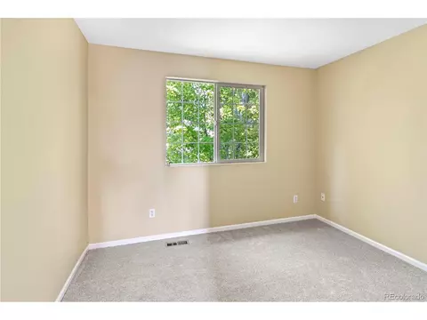 19568 E 18th Ave, Aurora, CO 80011 photo 17