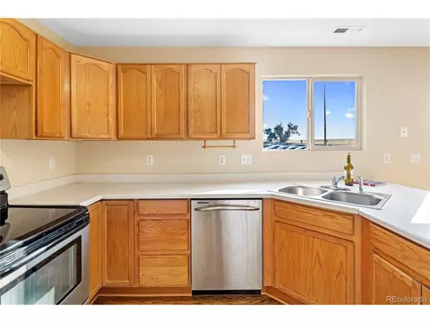 19568 E 18th Ave, Aurora, CO 80011 photo 14