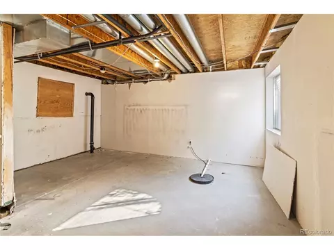 19568 E 18th Ave, Aurora, CO 80011 photo 21