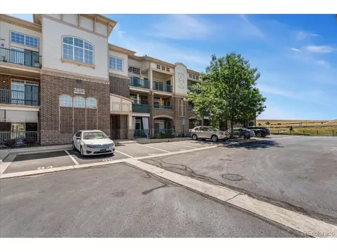 3890 S Dayton St #104, Aurora, CO 80014