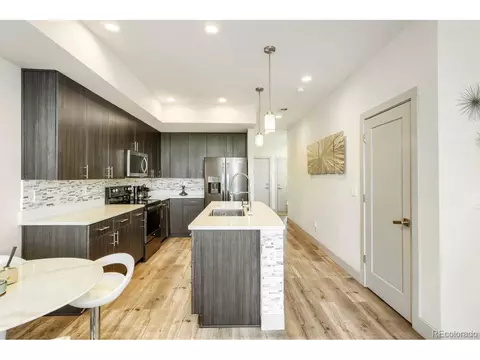 Kitchen - 14946 E Hampden Ave, Aurora, CO 80014 photo 2 of 5