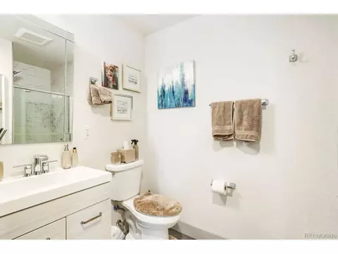 Bath - 14946 E Hampden Ave, Aurora, CO 80014 photo 1 of 6