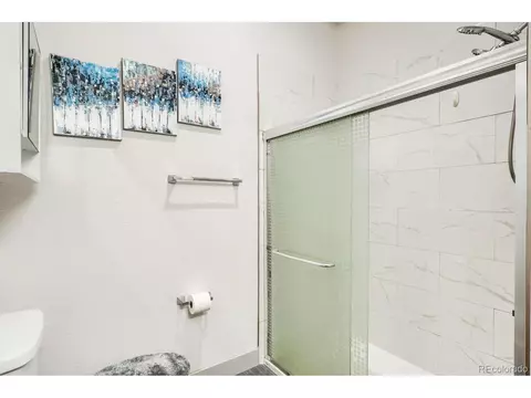Bath - 14946 E Hampden Ave, Aurora, CO 80014 photo 3 of 6