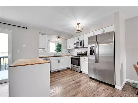 1060 Centennial Dr, Bennett, CO 80102 photo 9