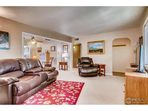 1521 E 90th Ave, Thornton, CO 80229 photo 8