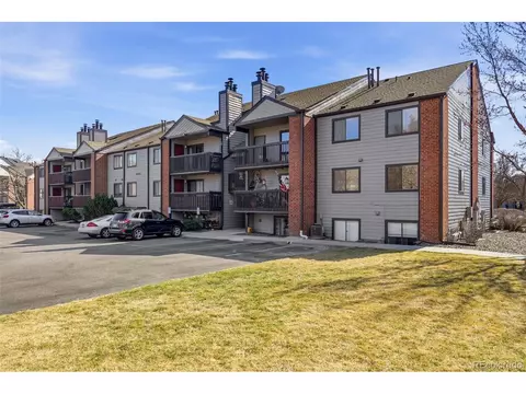 6350 Oak St #305, Arvada, CO 80004