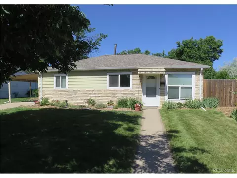 1271 Xapary St, Aurora, CO 80011